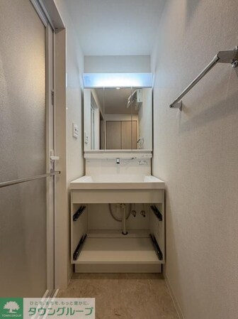 ROOTs Shinjuku Wakamatsuchoの物件内観写真